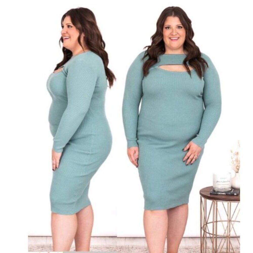 PINK LILY PLUS SIZE Blue Cutout Bust‎ Midi Sweater Dress